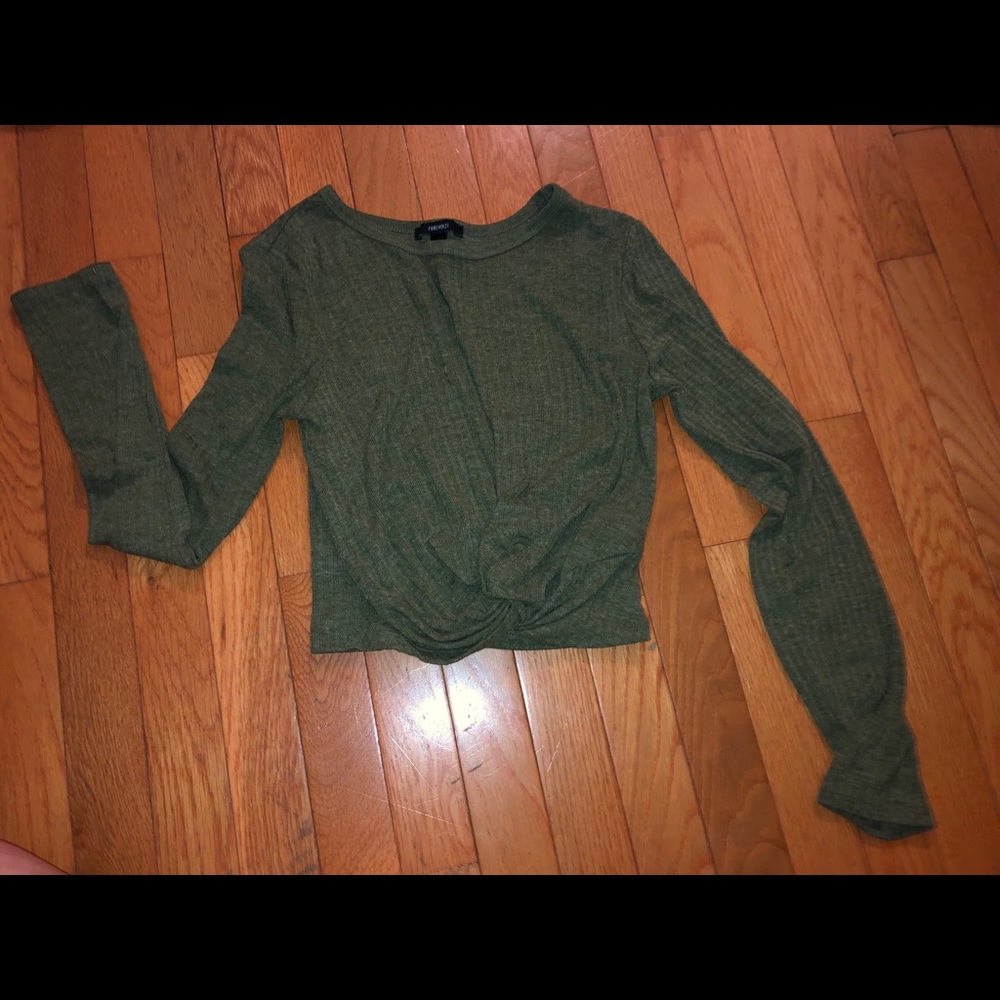 Forever 21 knotted crop top